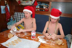 Caroline og Jens bager julekager