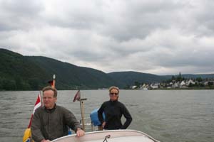Morfar og Hannelore p Rhinen